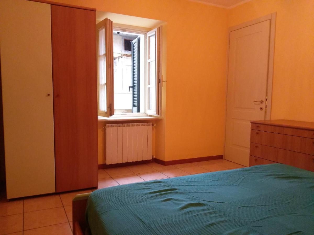 Lovere lake apartment Buitenkant foto